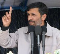 احمدی نژاد در آخرين جلسه هيأت دولت دهم در مشهد مقدس: تا زنده هستيم در اصول خود پايبنديم 